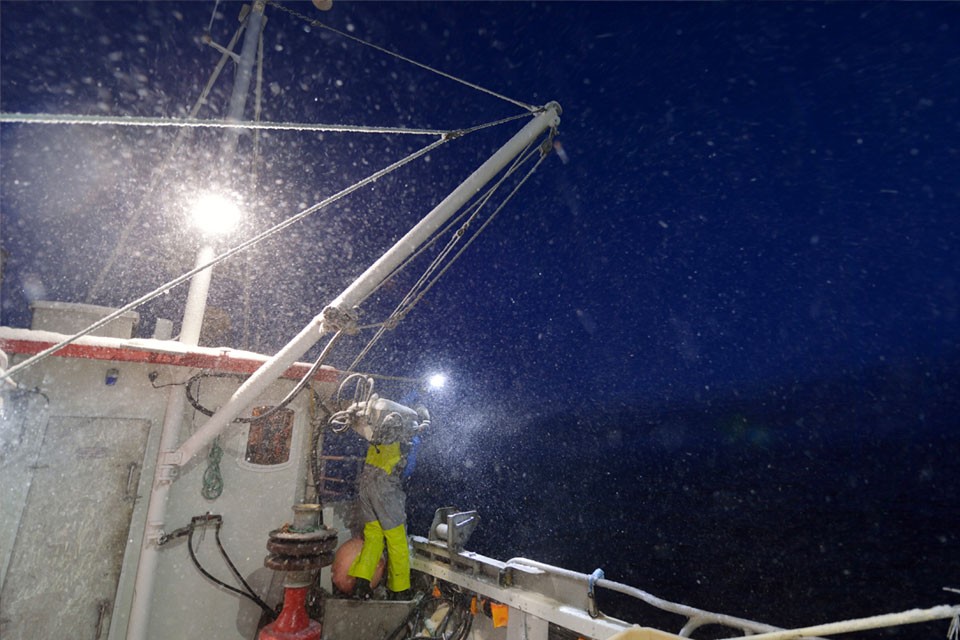 Crabfishing in Varanagerfjord in winther time